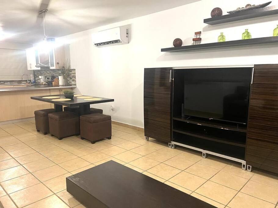 Cozy Apartment In Aquatika Loiza Εξωτερικό φωτογραφία